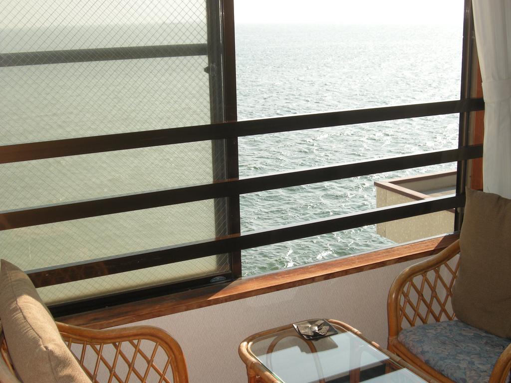 Hiyoshien Hotel Minamichita Phòng bức ảnh